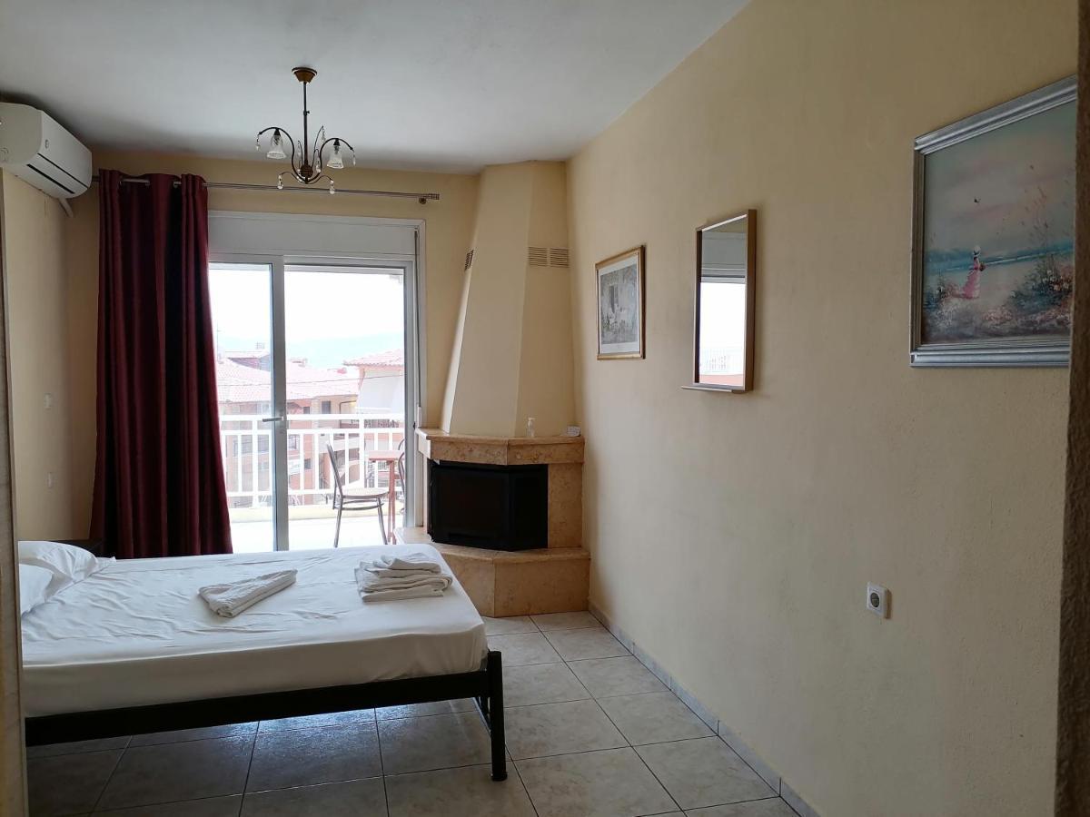 Apartmán House Lena Sarti Exteriér fotografie